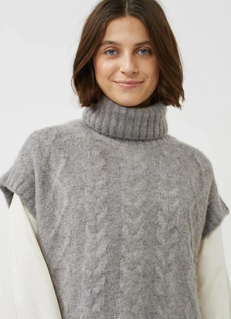 Cablina Vest
