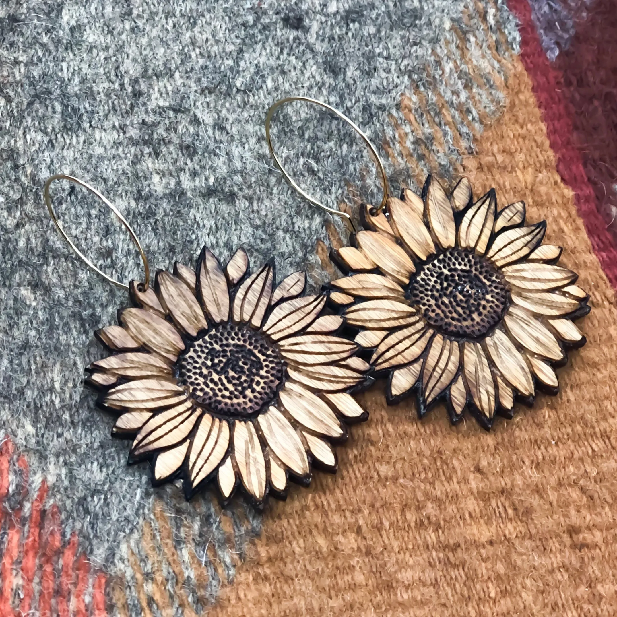Natural Wood Earrings | SUNFLOWER