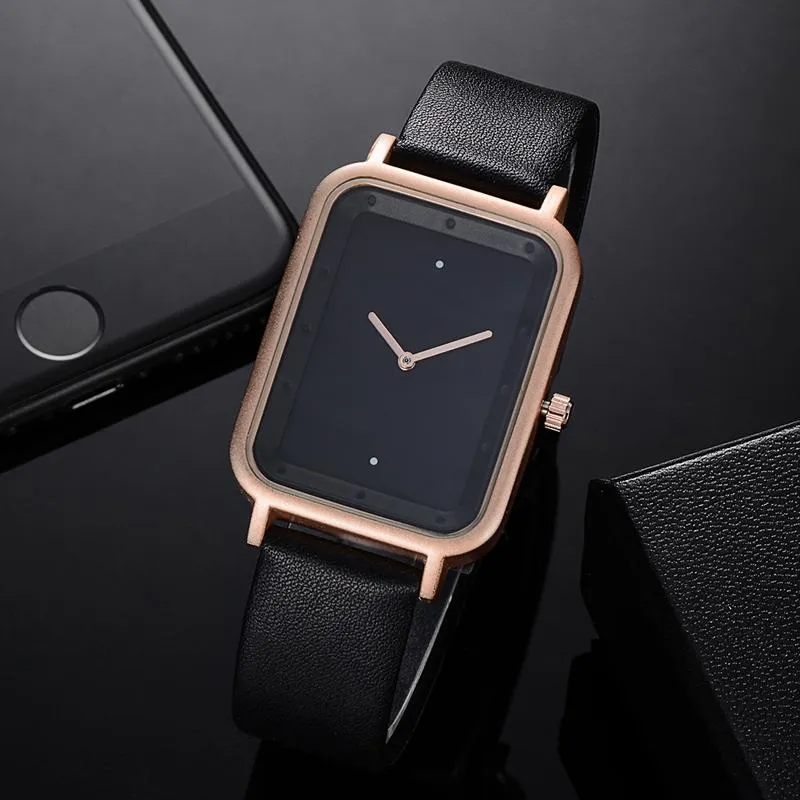 "Moon" Minimalist Watch