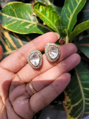 TRIANGLE POLKI STUDS