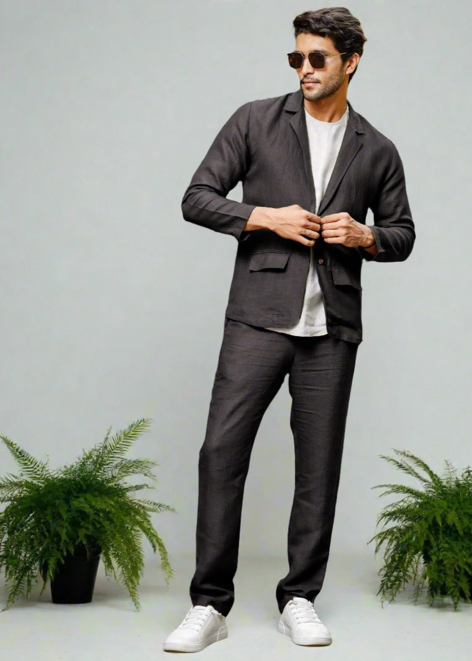 Wade - Deconstructed Pure Linen Jacket - Black